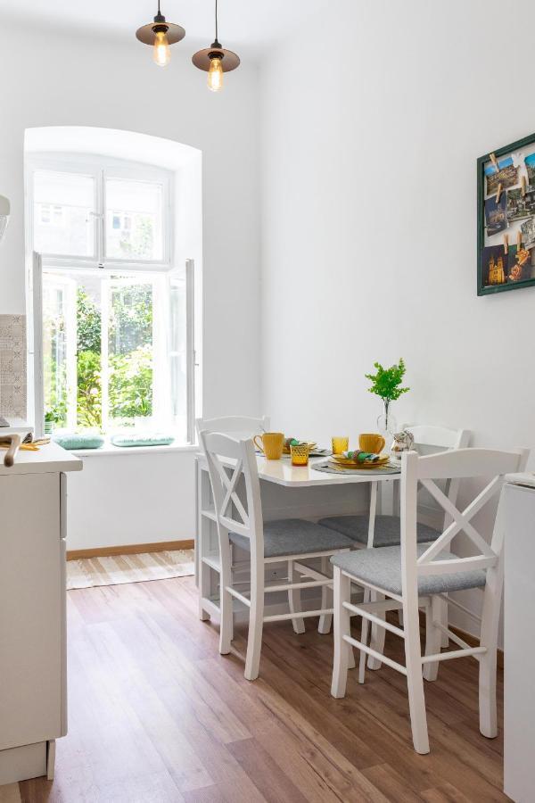 Cozy And Bright 1Bdr Apartment In The City Center! Zagreb Extérieur photo