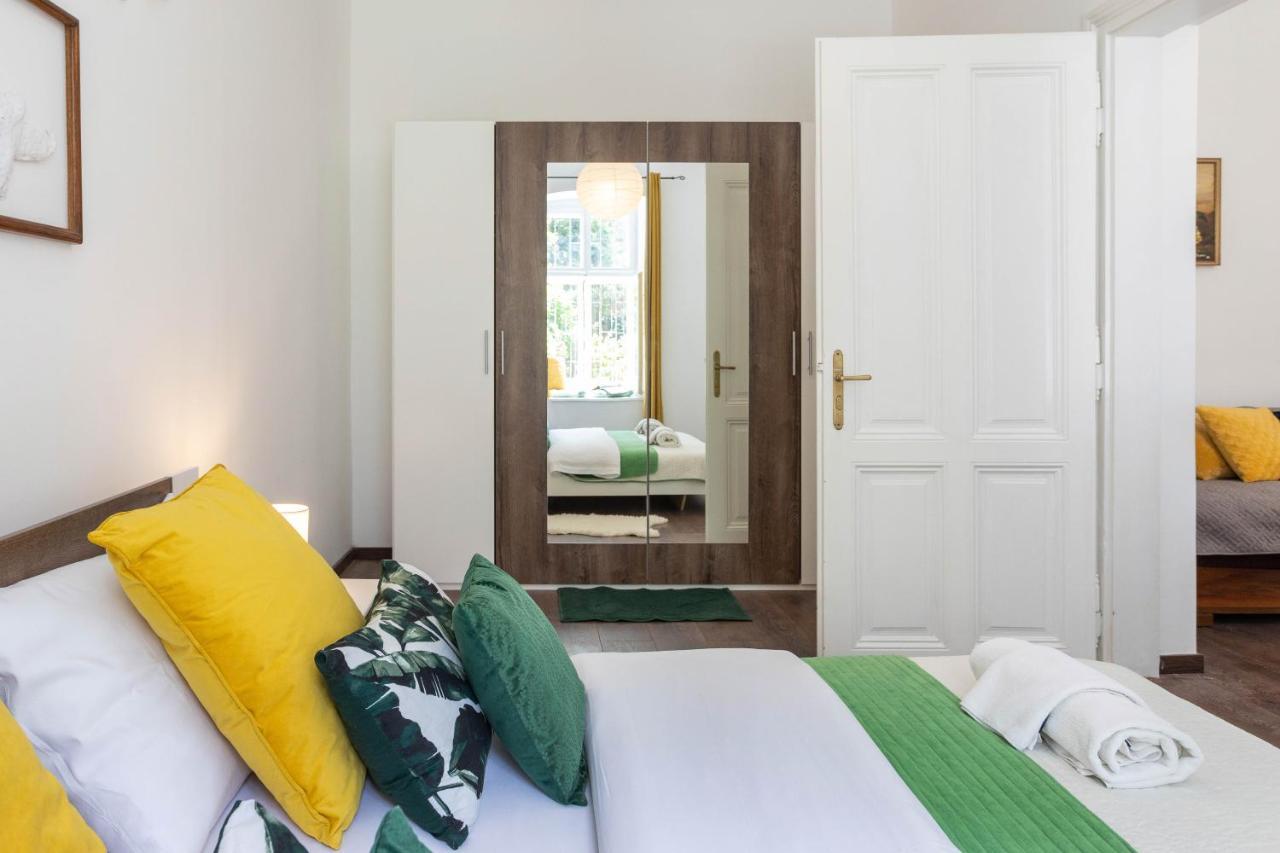 Cozy And Bright 1Bdr Apartment In The City Center! Zagreb Extérieur photo